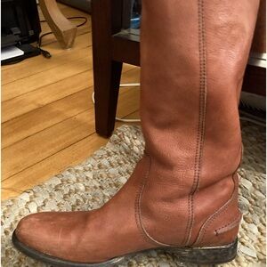 COPY - Madewell tall boots.